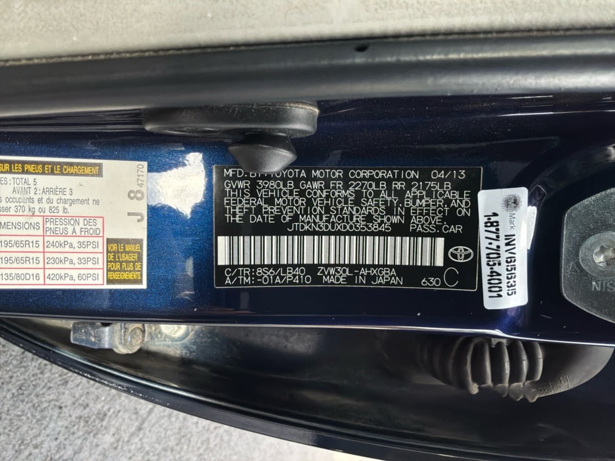 Used 2013 Toyota Prius Four FWD image 23