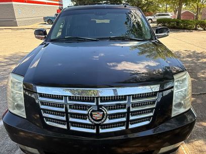 Used 2007 Cadillac Escalade AWD w/ Information Package