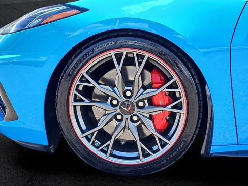 Used 2023 Chevrolet Corvette Stingray Preferred Conv w/ Z51 Performance Package RWD image 8