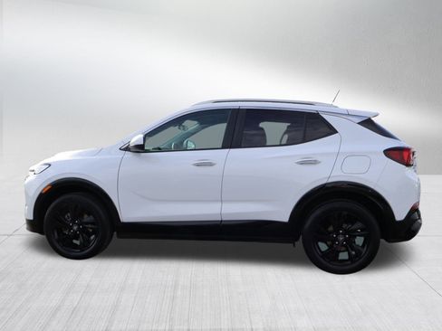 Used 2024 Buick Encore GX Sport Touring image 4
