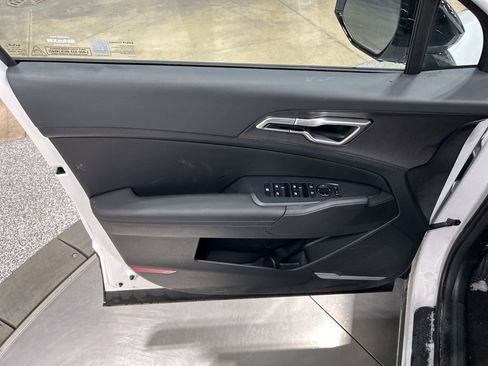 New 2026 Kia Sportage X-Line image 12