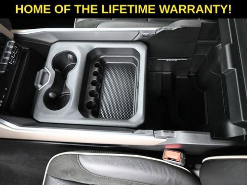 Used 2019 RAM 1500 Laramie w/ Sport Appearance Package AWD/4WD image 37