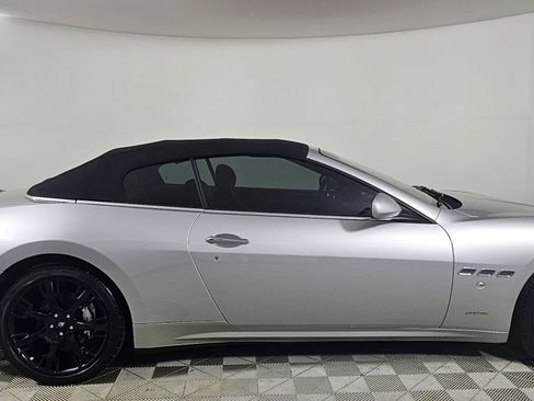 Used 2012 Maserati GranTurismo Convertible 2D image 15