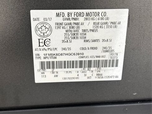 Used 2017 Ford Explorer XLT w/ XLT Technology Feature Bundle image 30