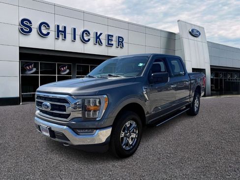 Used 2021 Ford F150 XLT w/ Equipment Group 302A High AWD/4WD image 4