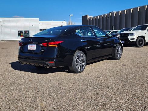 New 2025 Nissan Altima 2.5 SL image 5