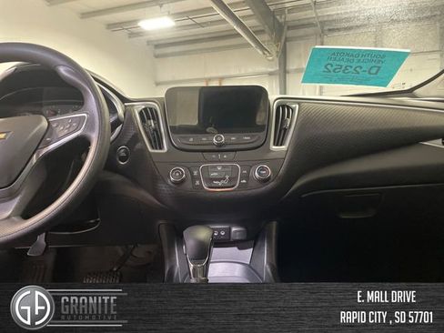 Used 2024 Chevrolet Malibu LS w/ Driver Confidence Package FWD image 20