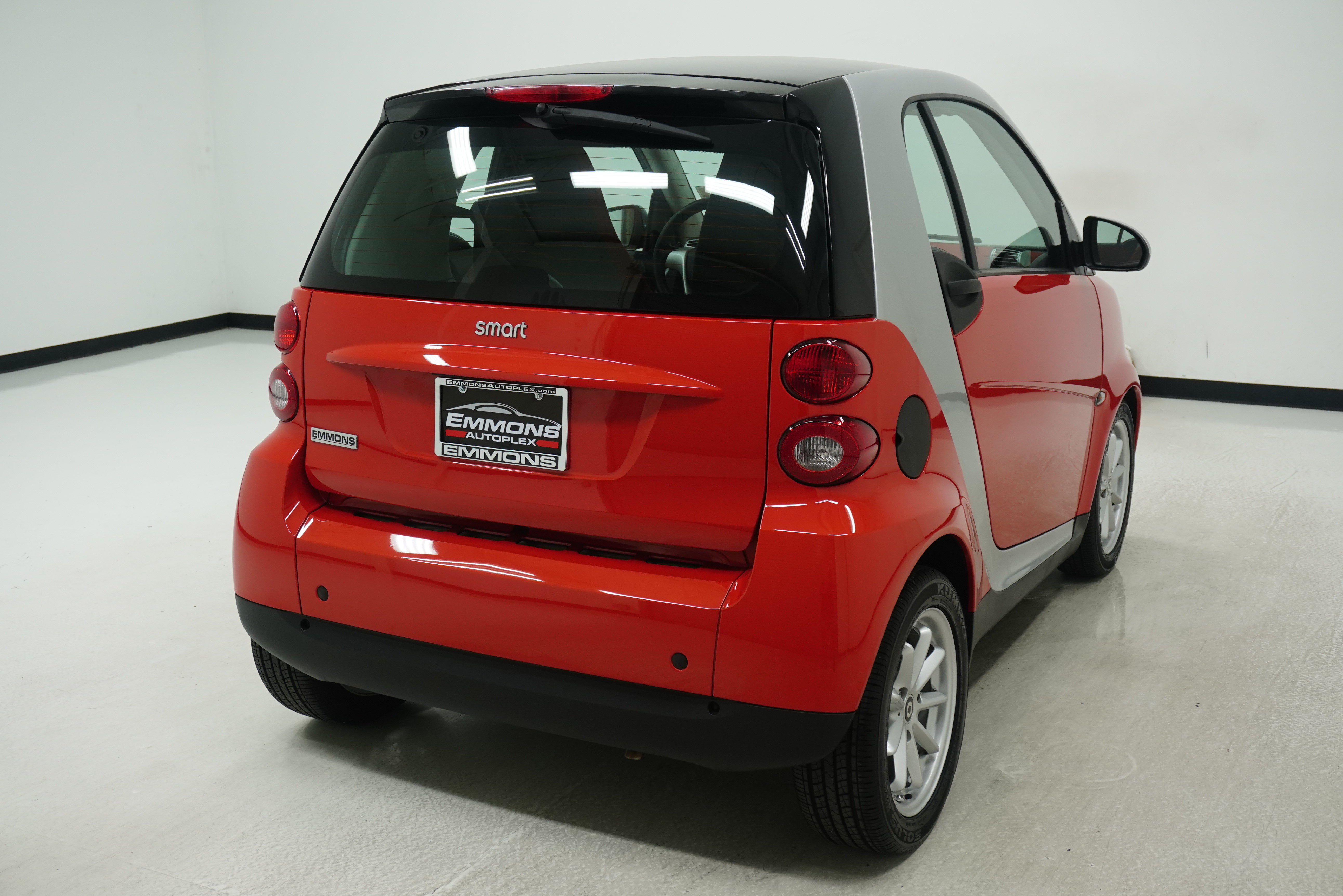 Used 2008 smart fortwo pure RWD image 4