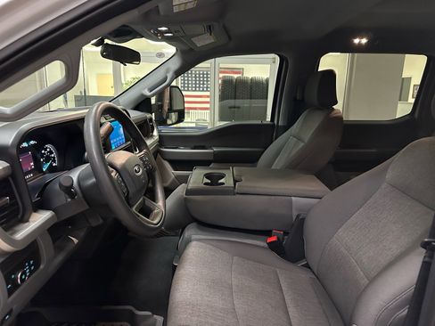 Certified 2024 Ford F250 XL w/ STX Appearance Package AWD/4WD image 21