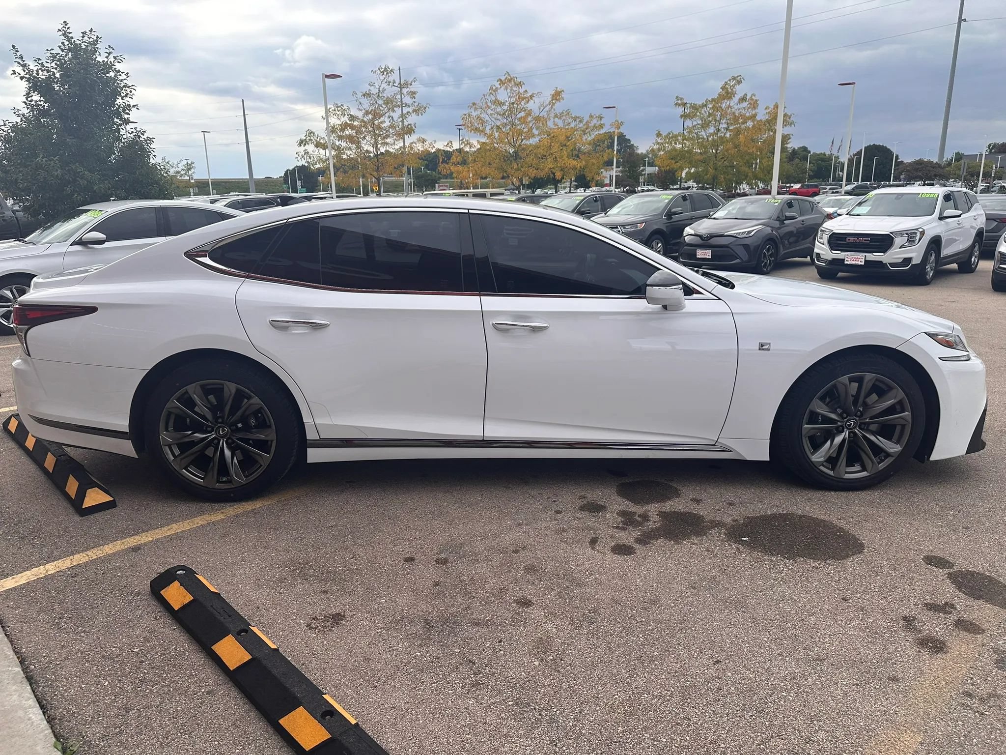 Used 2018 Lexus LS 500 F Sport w/ Accessory Package (Z1) AWD/4WD image 4