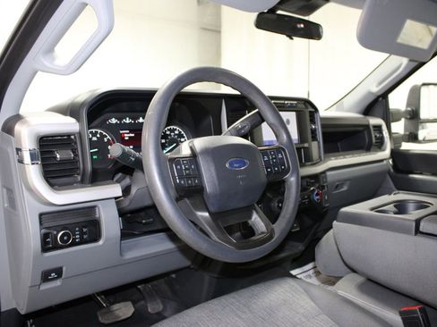 Used 2023 Ford F250 XL w/ STX Appearance Package image 26