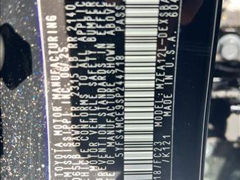 Certified 2025 Toyota Corolla SE image 27