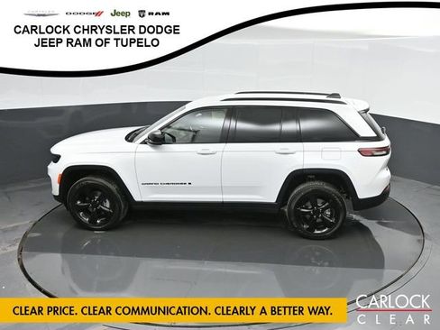New 2025 Jeep Grand Cherokee Altitude image 68