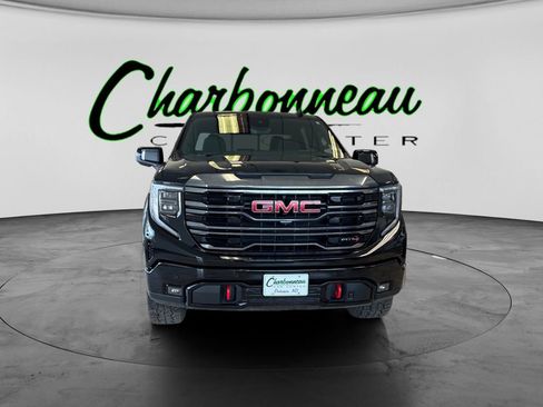 Used 2024 GMC Sierra 1500 AT4 w/ Technology Package image 8