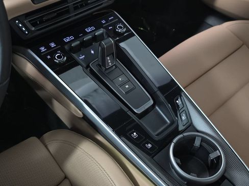 Certified 2025 Porsche 911 Turbo S AWD/4WD image 20