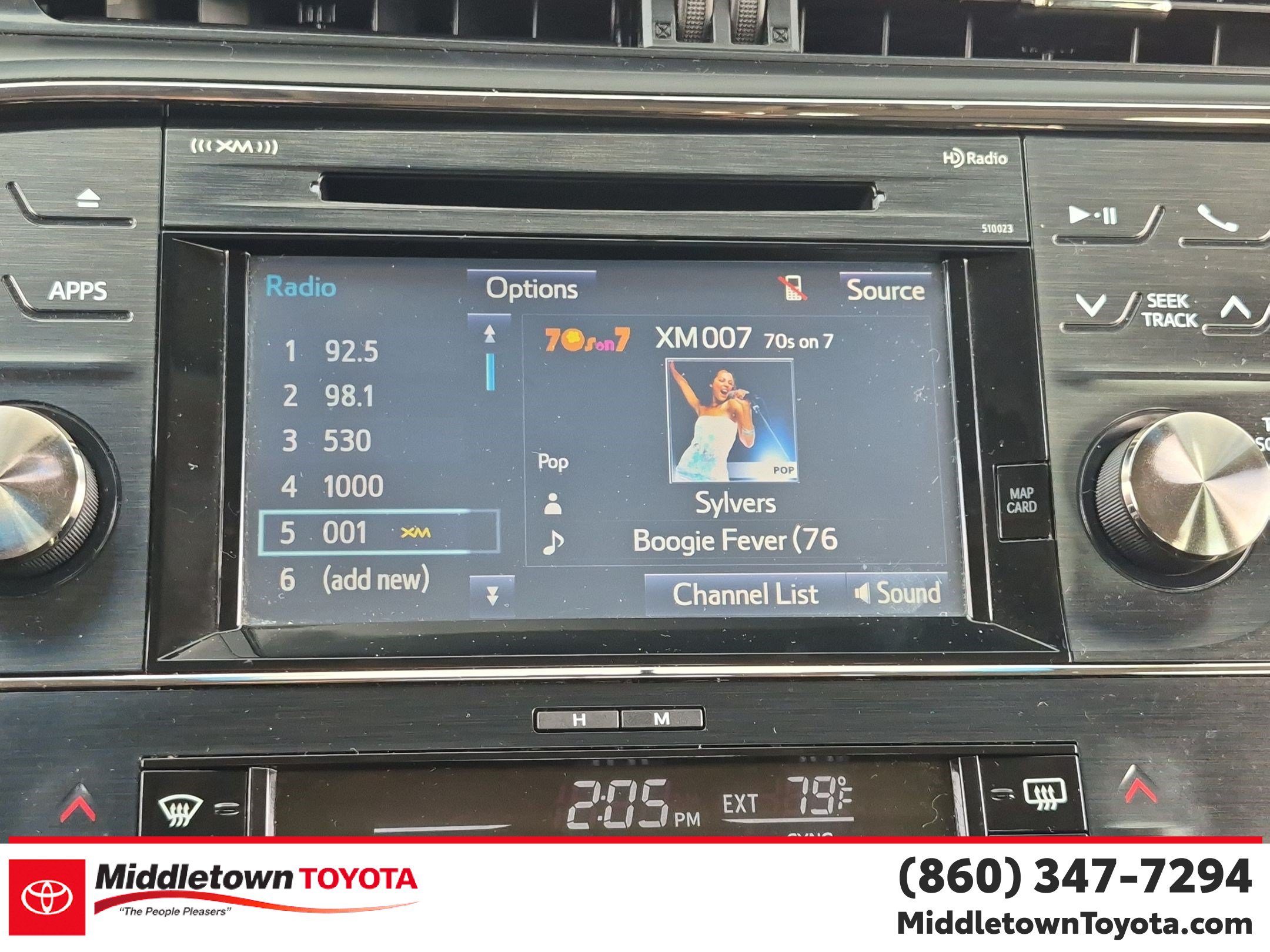 Used 2015 Toyota Avalon XLE Touring FWD image 22