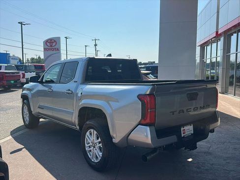 Certified 2025 Toyota Tacoma SR5 RWD image 5