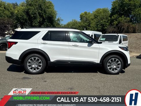 New 2026 Ford Explorer Active w/ Active Comfort Package AWD/4WD image 2