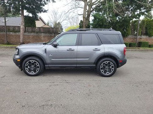 Certified 2025 Ford Bronco Sport Outer Banks w/ Outer Banks Tech Package+ image 2
