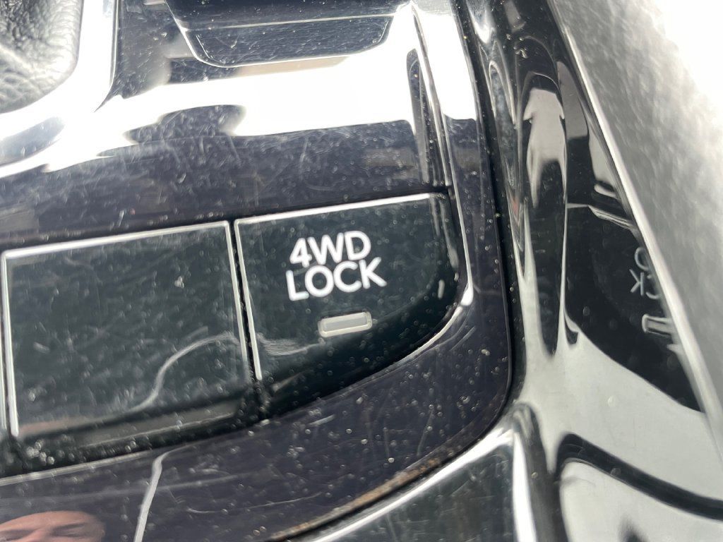 Used 2023 Jeep Compass High Altitude AWD/4WD image 42