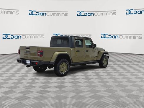 New 2026 Jeep Gladiator Willys AWD/4WD image 8