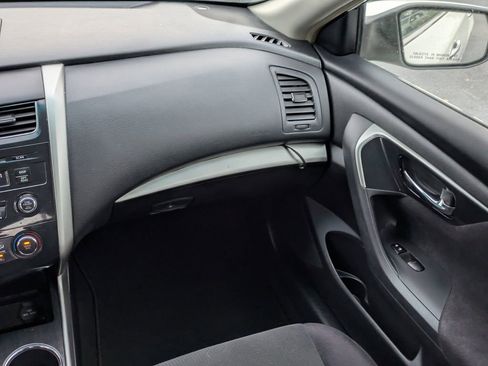 Used 2013 Nissan Altima 2.5 S image 16