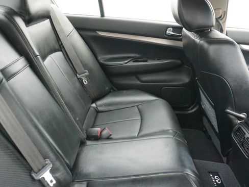 Used 2012 INFINITI G25 Journey image 8