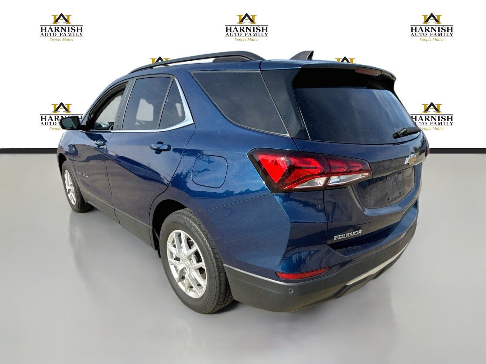 Used 2022 Chevrolet Equinox LT AWD/4WD image 3