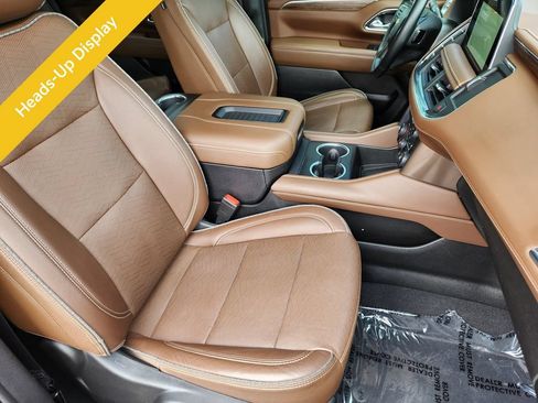 Used 2023 Chevrolet Tahoe High Country AWD/4WD image 22