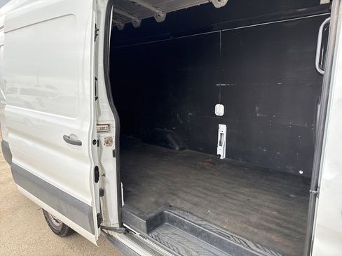 Used 2023 Ford Transit 250 148 High Roof Extended w/ Load Area Protection Package RWD image 11