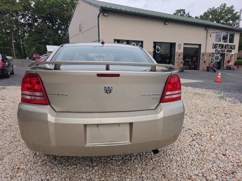Used 2009 Dodge Avenger SXT FWD image 5