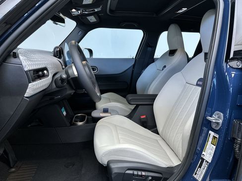 New 2026 MINI Cooper S image 13