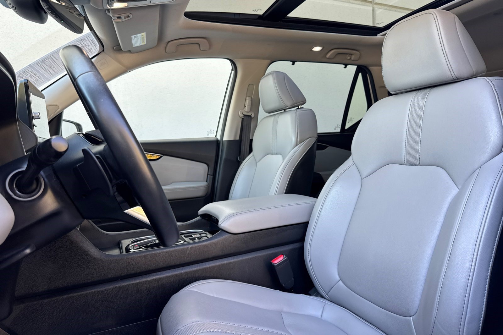 Used 2025 Honda Pilot Touring image 5