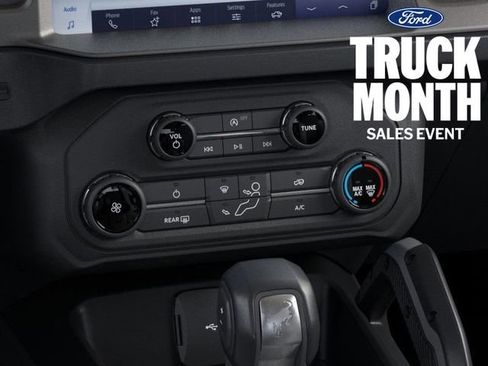 New 2025 Ford Bronco Badlands image 16