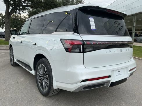New 2026 INFINITI QX80 Luxe w/ Cargo Package AWD/4WD image 7