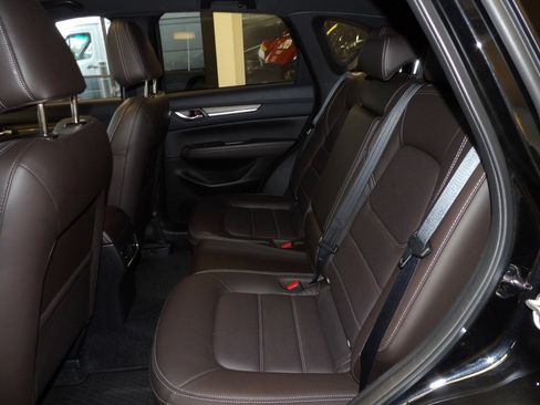 Certified 2025 MAZDA CX-5 Signature image 23