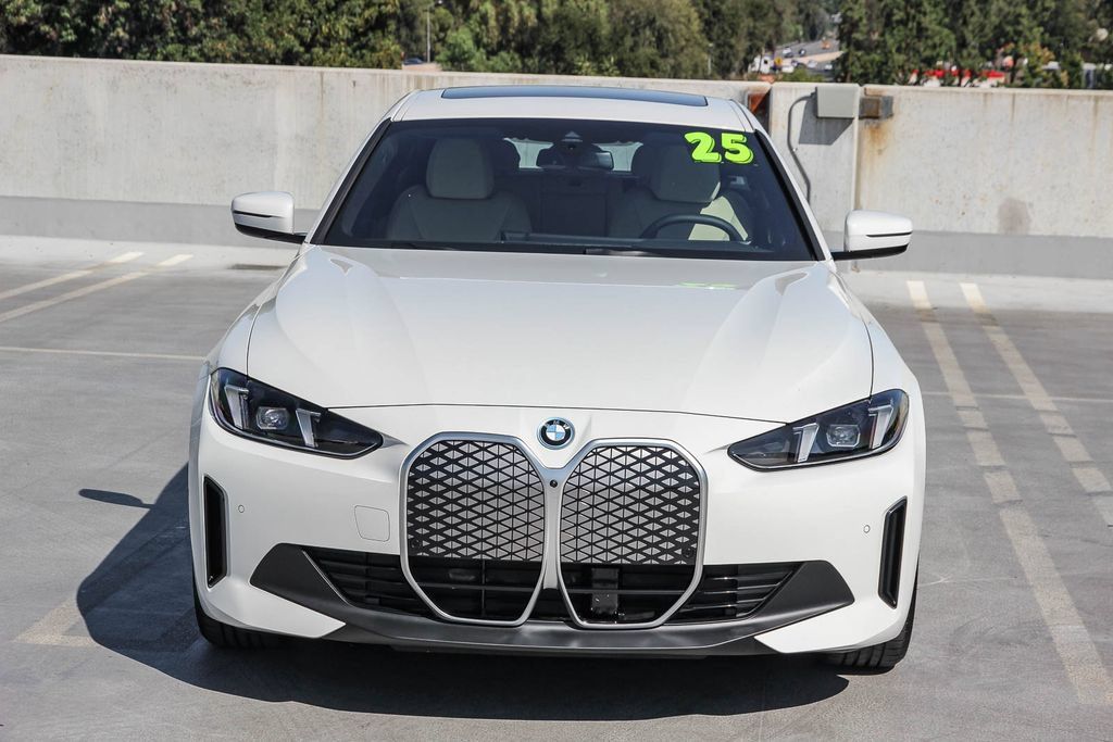 Used 2025 BMW i4 eDrive40 w/ Parking Assistance Package RWD image 2