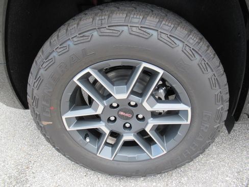 New 2027 GMC Terrain AT4 w/ Convenience Package III AWD/4WD image 8