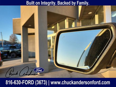 Used 2024 Ford F150 Lariat w/ FX4 Off-Road Package image 11