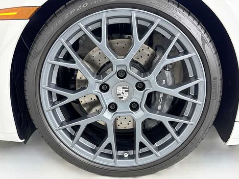 Certified 2025 Porsche 911 Carrera T RWD image 31