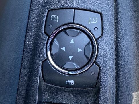 Used 2022 Ford Edge SEL w/ Sport Appearance Package AWD/4WD image 16
