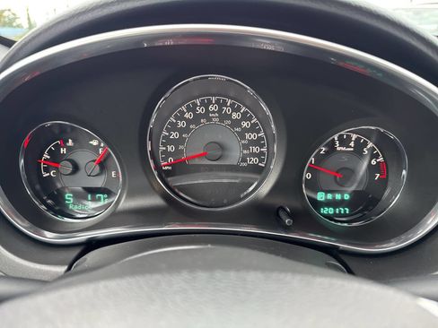 Used 2014 Chrysler 200 Touring w/ 200 S Group image 33