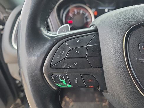 Used 2018 Dodge Challenger SXT w/ Performance Handling Group image 13