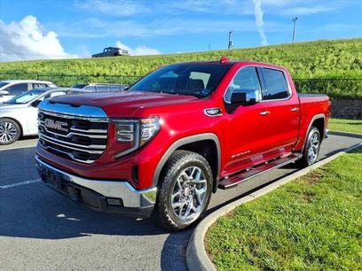 Used 2025 GMC Sierra 1500 SLT w/ SLT Premium Plus Package