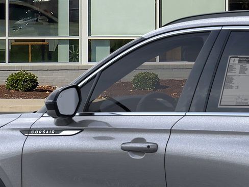 New 2025 Lincoln Corsair Reserve image 20