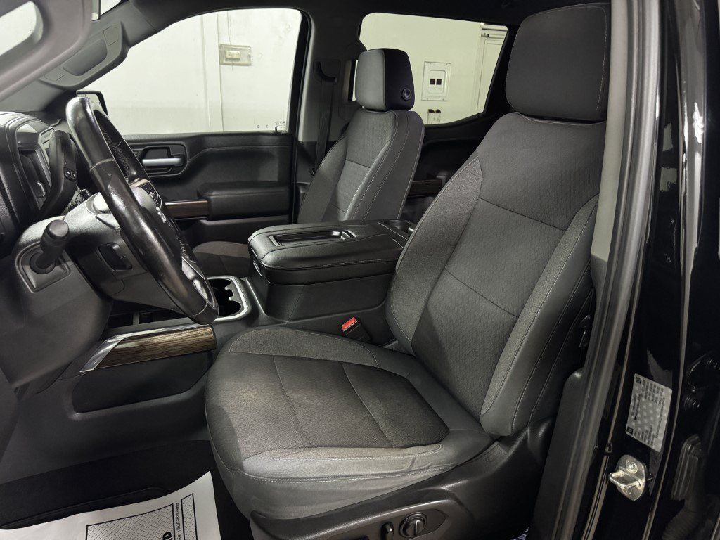 Used 2019 Chevrolet Silverado 1500 RST w/ All-Star Edition AWD/4WD image 23