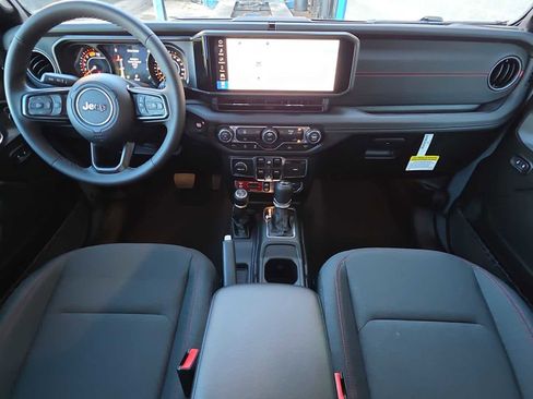 New 2026 Jeep Wrangler Unlimited Rubicon image 24