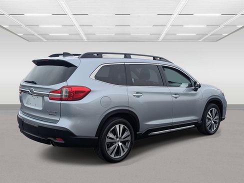 Certified 2022 Subaru Ascent Touring AWD/4WD image 5