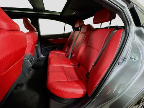 Used 2025 Toyota Camry XSE FWD image 27