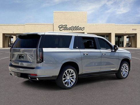 Certified 2023 Cadillac Escalade ESV Premium Luxury Platinum w/ LPO, Radiant Package AWD/4WD image 5